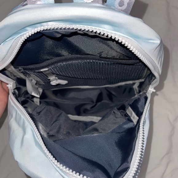 Adidas Small Blue Backpack Travel - Picture 4 of 4